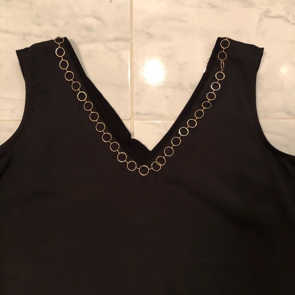 Love & legend black tank with attached chain. - Picture 3 of 5
